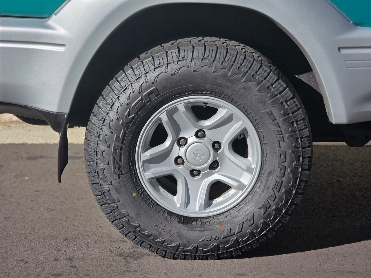 Toyota-Land-Cruiser-Prado-1996-SUV-21