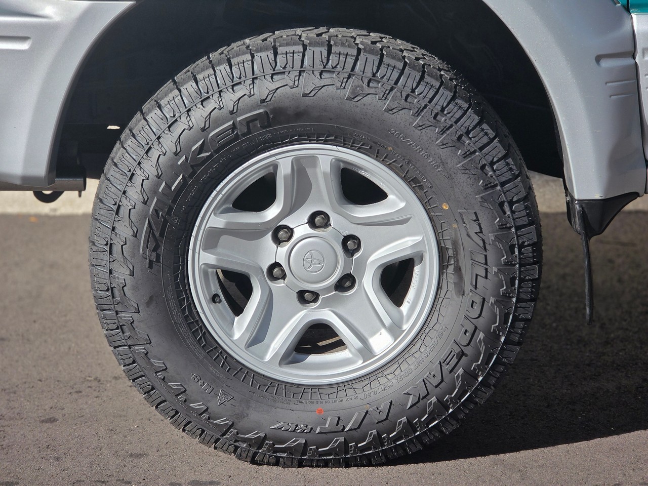 Toyota-Land-Cruiser-Prado-1996-SUV-23