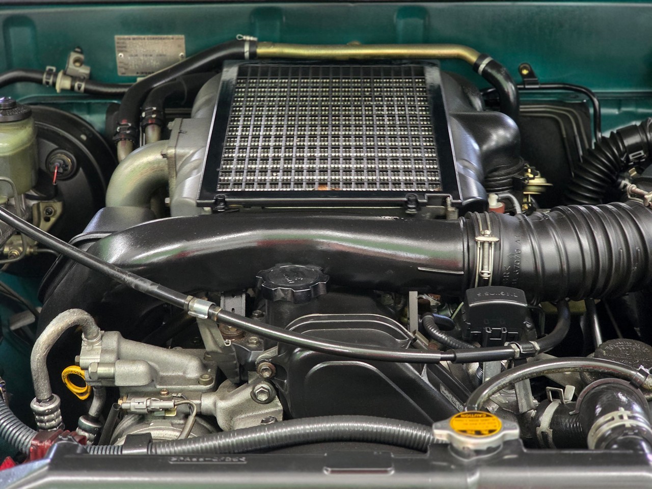 Toyota-Land-Cruiser-Prado-1996-SUV-38