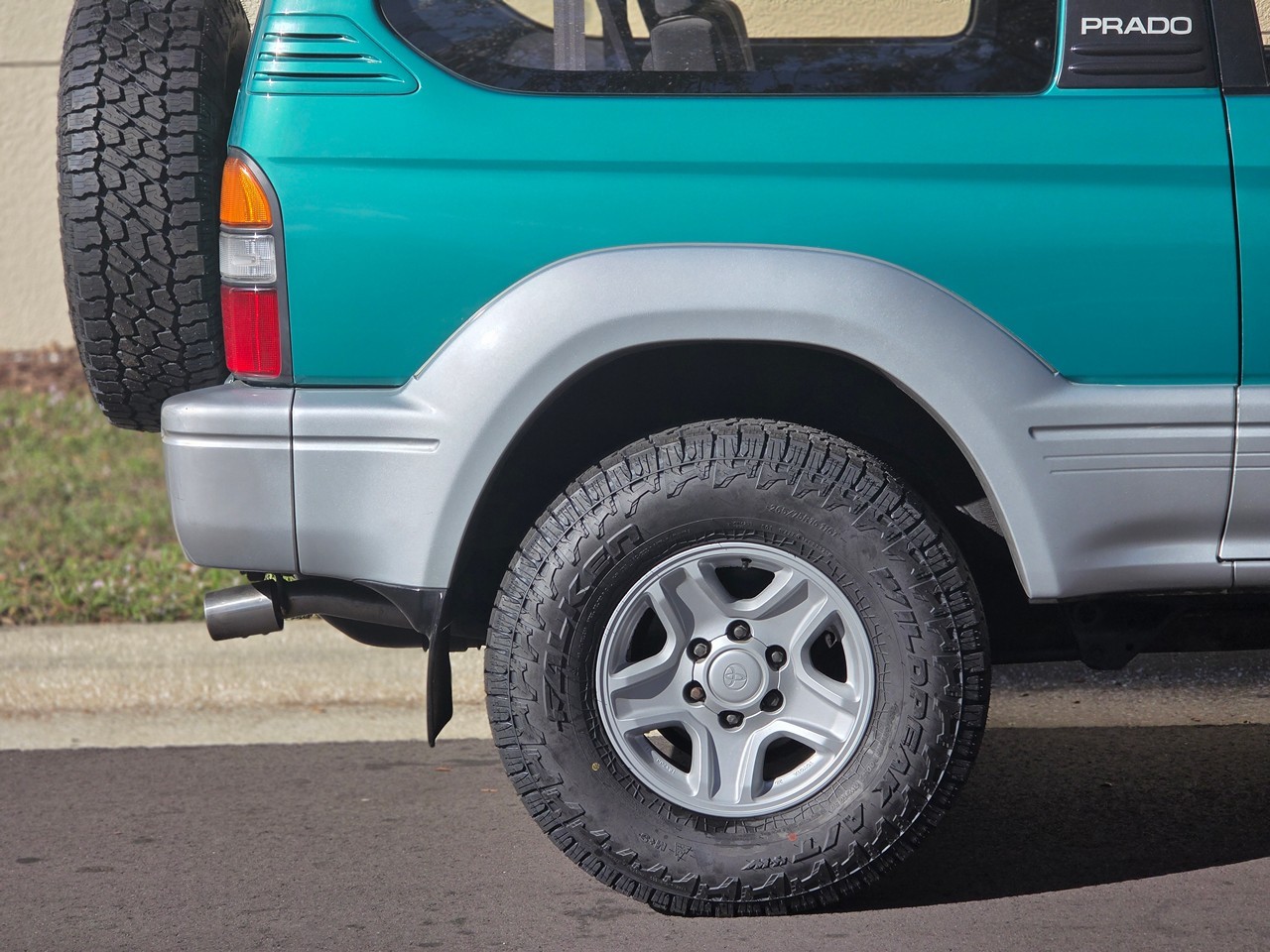 Toyota-Land-Cruiser-Prado-1996-SUV-7