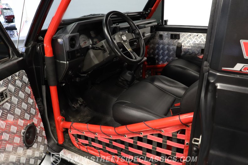 Toyota-Land-cruiser-1995-Matte-Black-Black-1