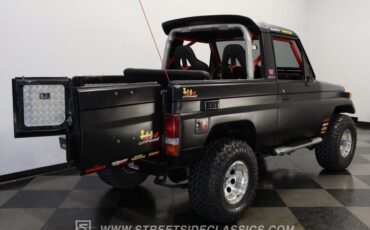 Toyota-Land-cruiser-1995-Matte-Black-Black-39