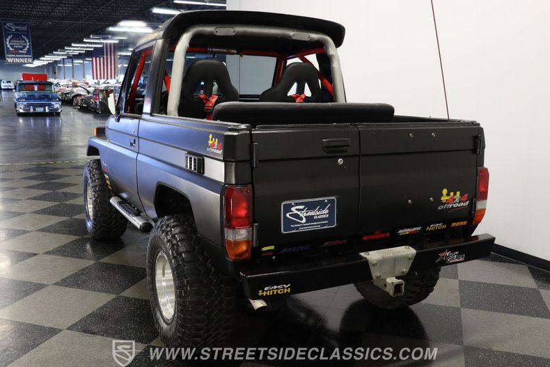 Toyota-Land-cruiser-1995-Matte-Black-Black-42