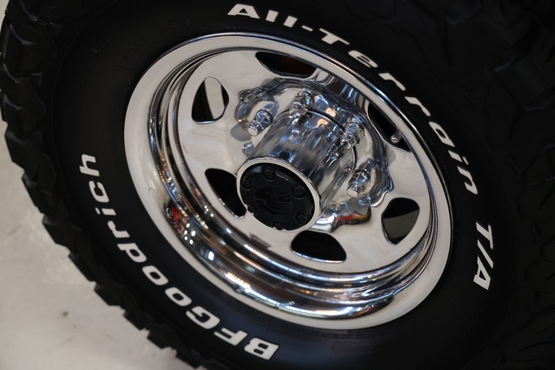 Toyota-Pickup-1982-White-Blue-17