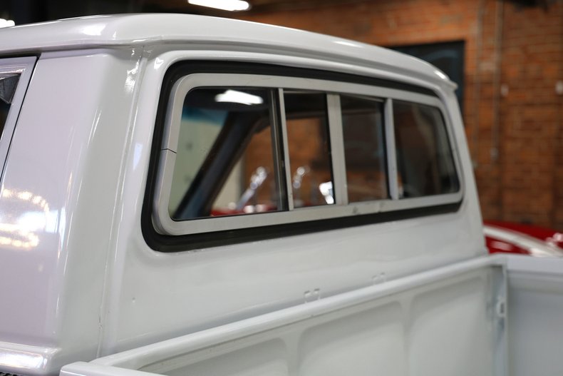 Toyota-Pickup-1982-White-Blue-21