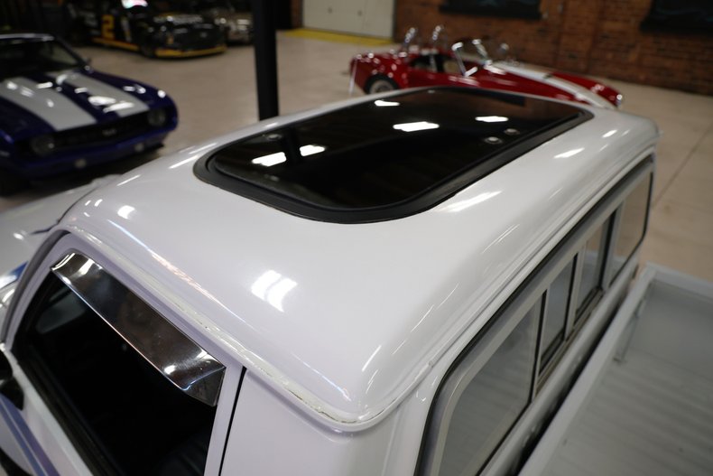 Toyota-Pickup-1982-White-Blue-22