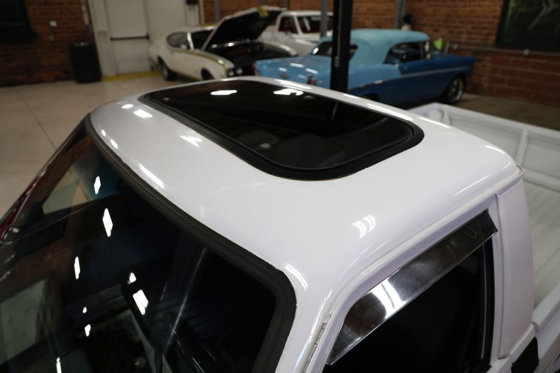 Toyota-Pickup-1982-White-Blue-23