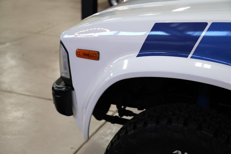 Toyota-Pickup-1982-White-Blue-46