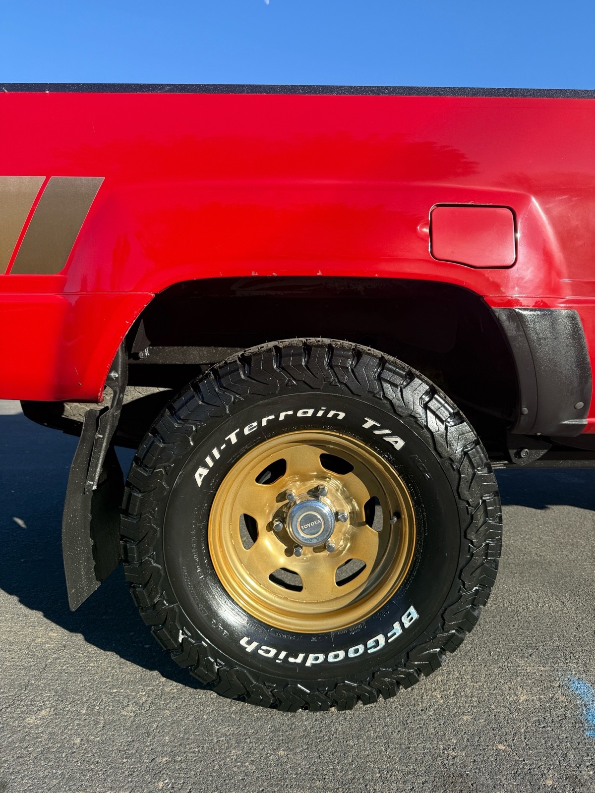 Toyota-Pickup-1985-4