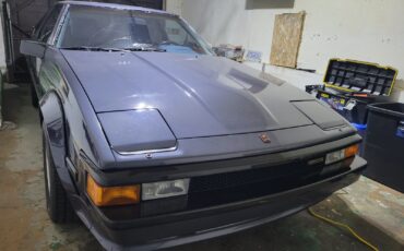 Toyota-Supra-1985-Hatchback-2