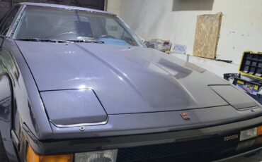 Toyota-Supra-1985-Hatchback