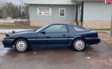 Toyota-Supra-1989-Hatchback-22