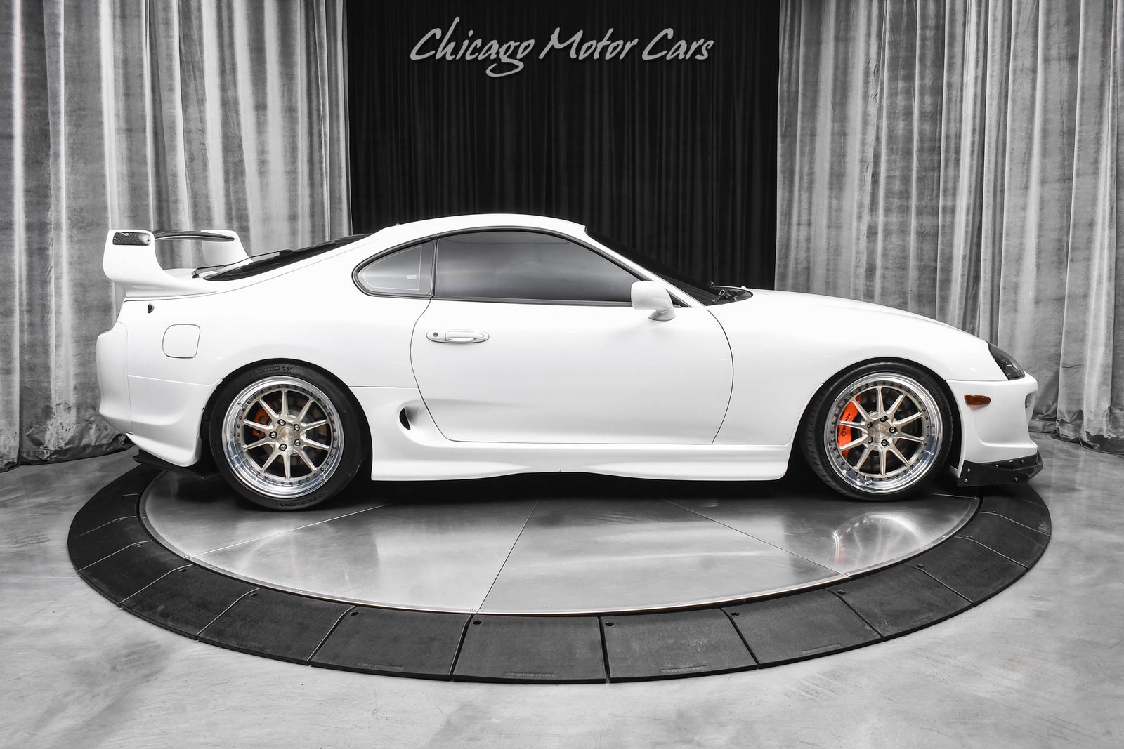 Toyota-Supra-1993-Hatchback-32