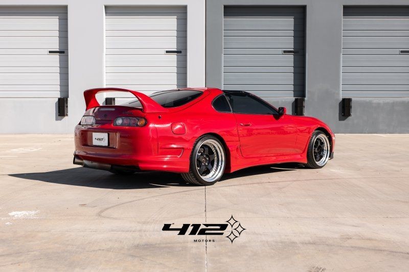 Toyota-Supra-1993-Hatchback-4