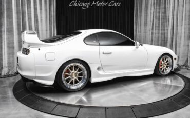 Toyota-Supra-1993-Hatchback-4