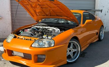 Toyota-Supra-1994-Coupe-1