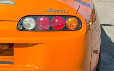 Toyota-Supra-1994-Coupe-8