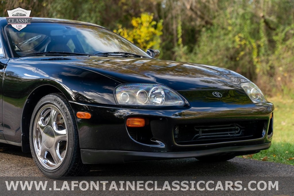Toyota-Supra-1994-Hatchback-12