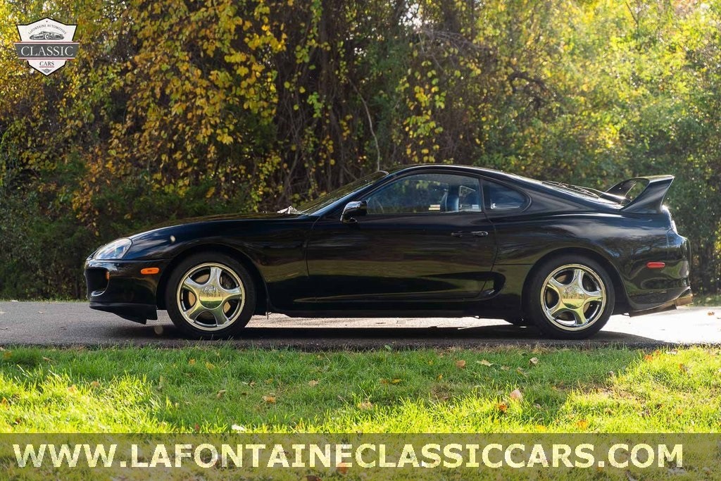 Toyota-Supra-1994-Hatchback-22