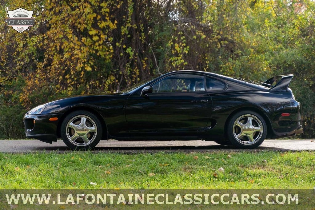 Toyota-Supra-1994-Hatchback-7