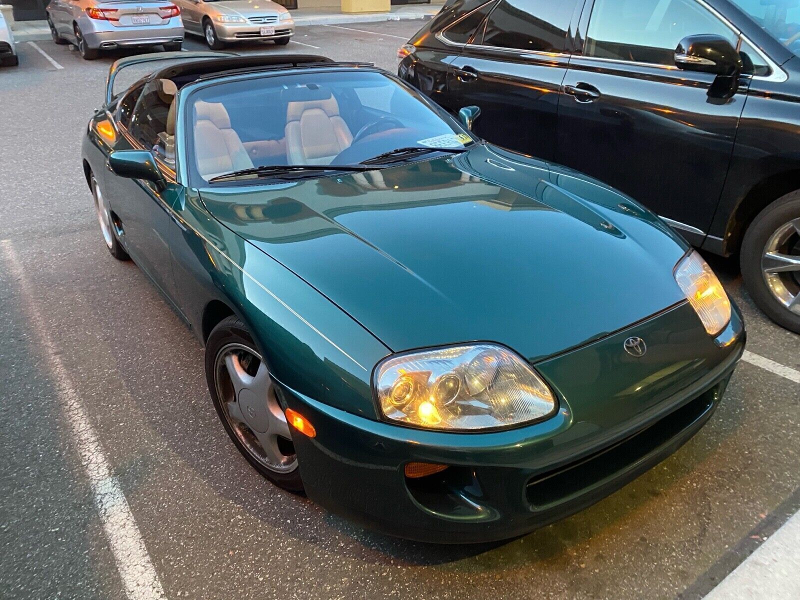 Toyota-Supra-1996-Coupe-1