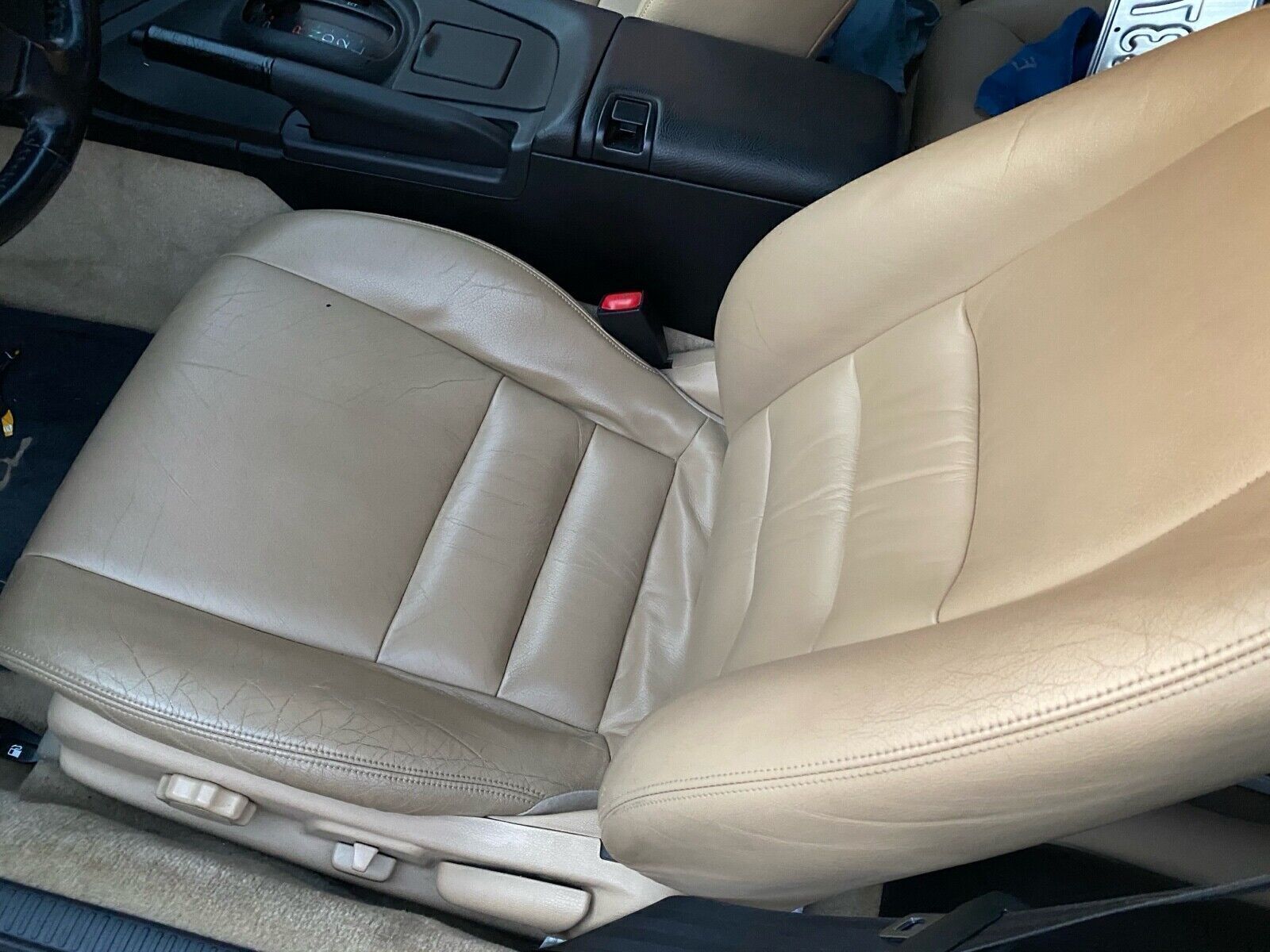 Toyota-Supra-1996-Coupe-11