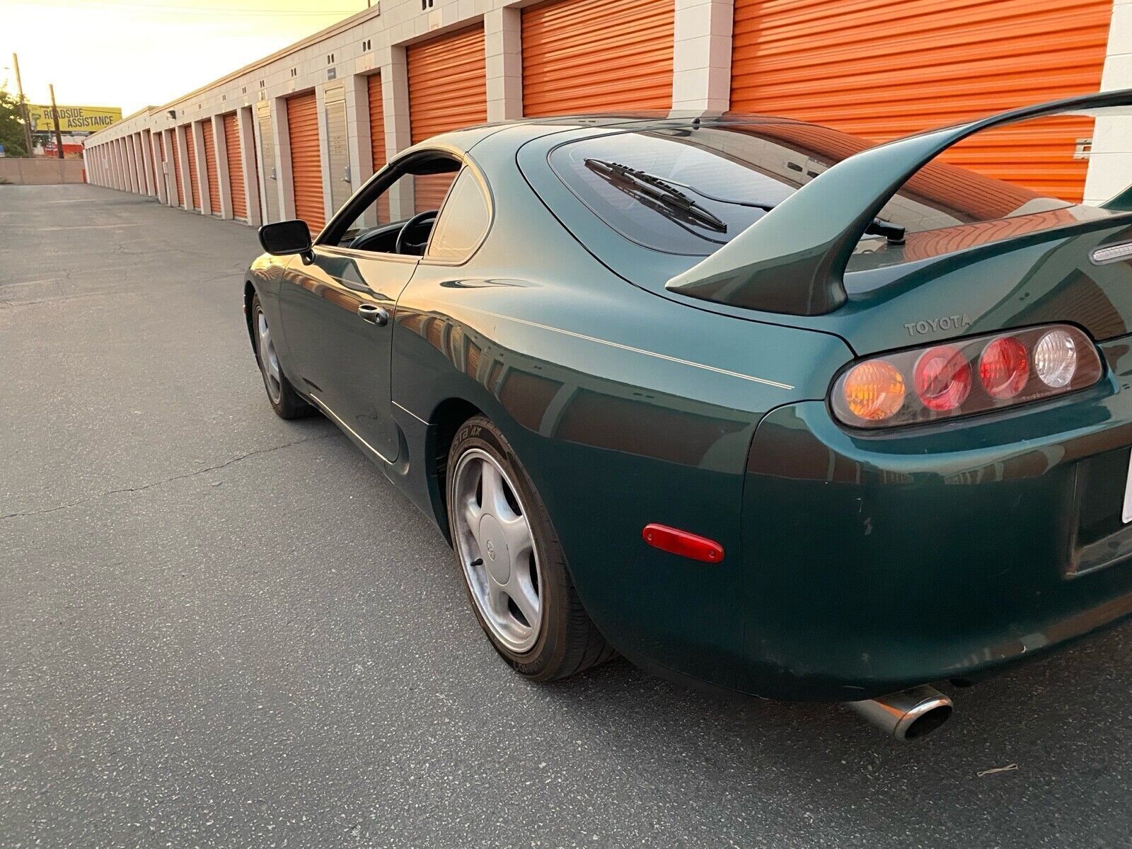 Toyota-Supra-1996-Coupe-6