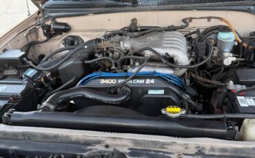 Toyota-Tacoma-1995-Extended-Cab-Pickup-12