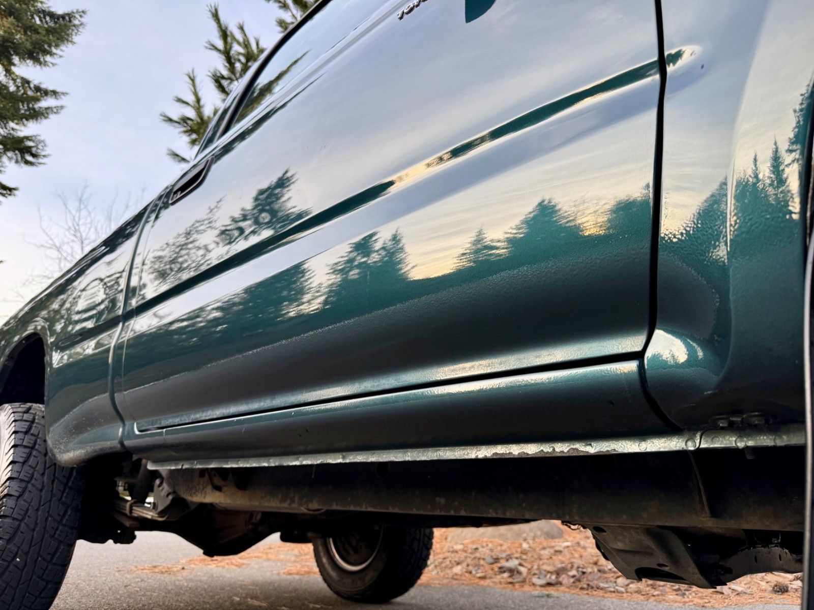 Toyota-Tacoma-1996-Standard-Cab-Pickup-11