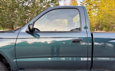 Toyota-Tacoma-1996-Standard-Cab-Pickup-21