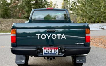 Toyota-Tacoma-1996-Standard-Cab-Pickup-23