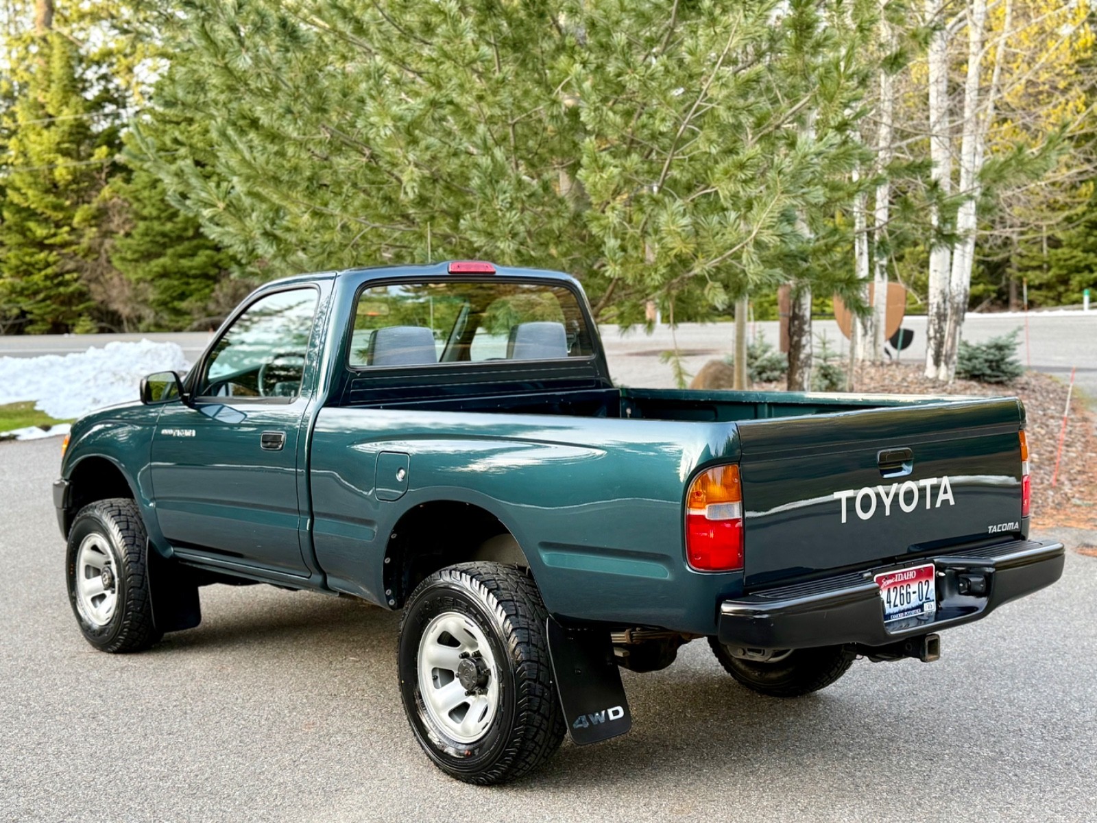 Toyota-Tacoma-1996-Standard-Cab-Pickup-5