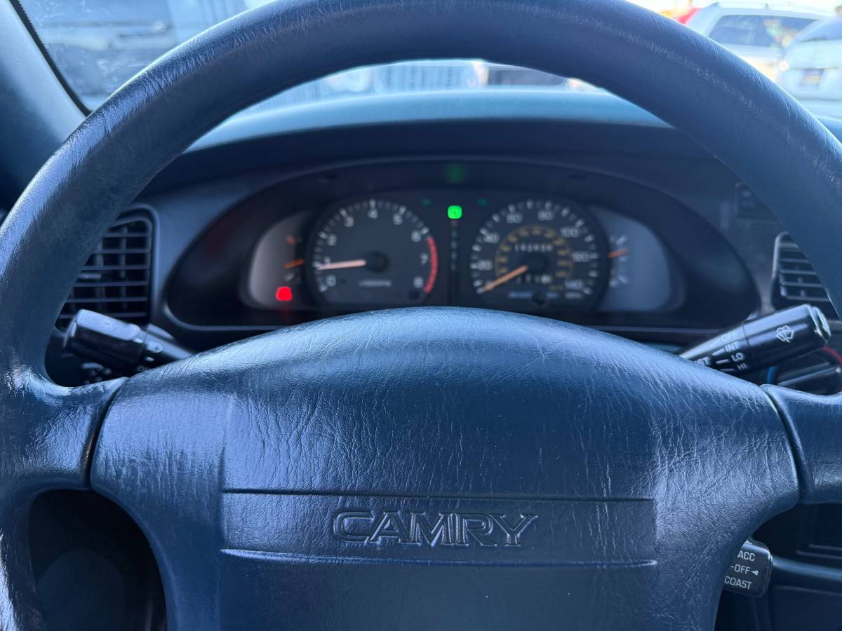 Toyota-camry-1993-green-15