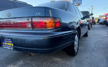 Toyota-camry-1993-green-6