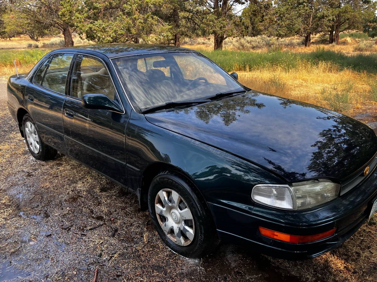 Toyota-camry-1994-green-2
