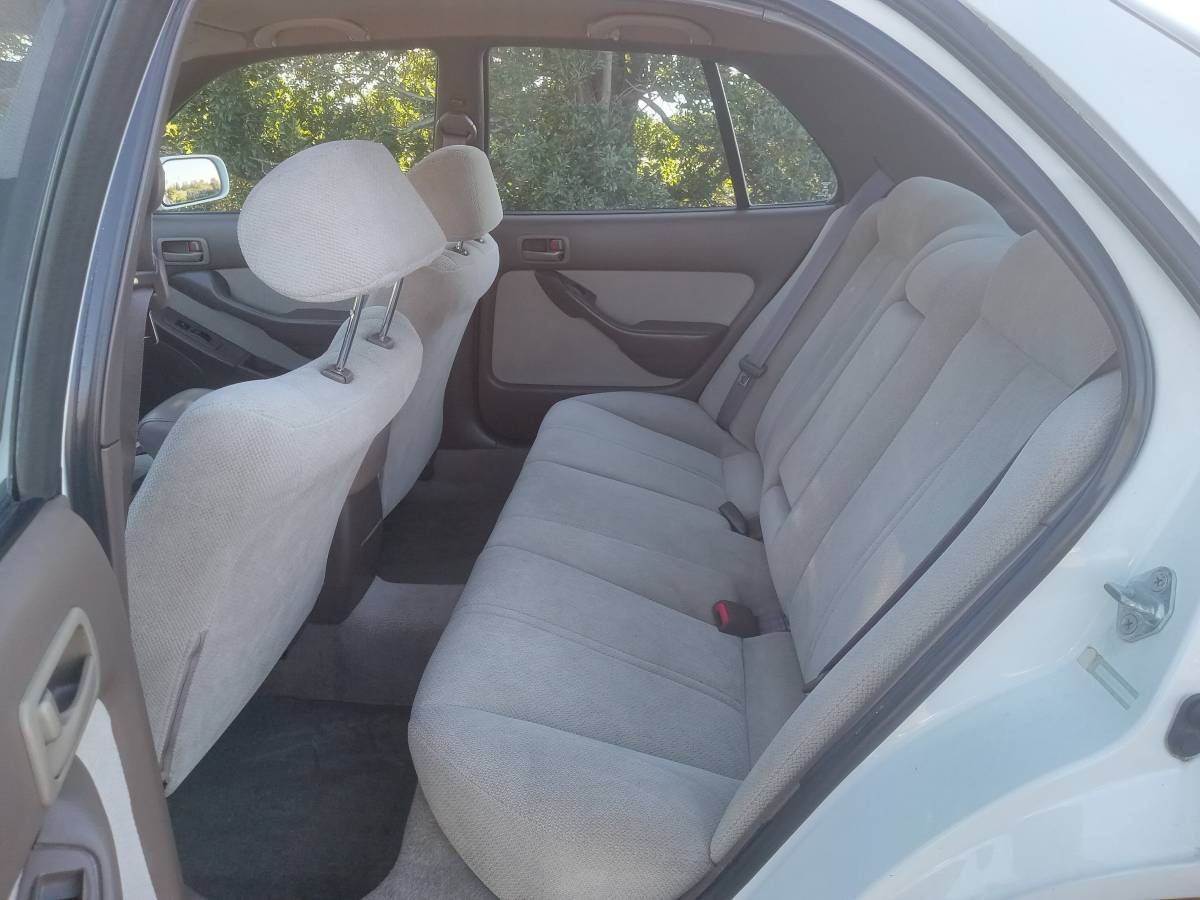 Toyota-camry-1996-3