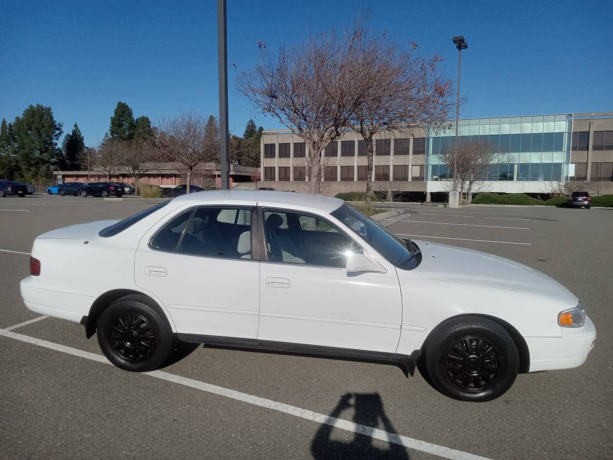 Toyota-camry-1996-4