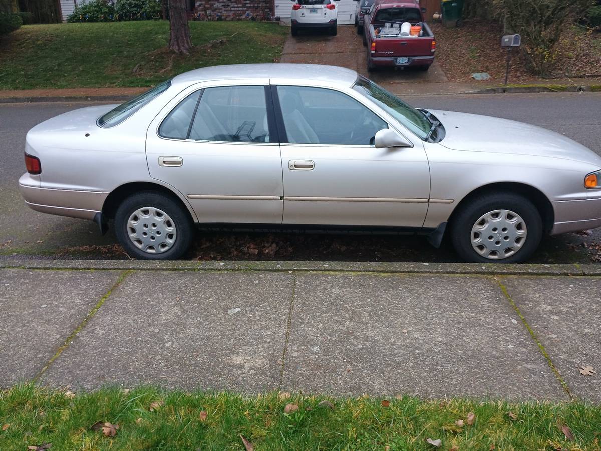 Toyota-camry-1996-8