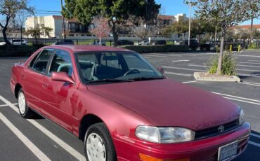 Toyota-camry-le-1993-red-13