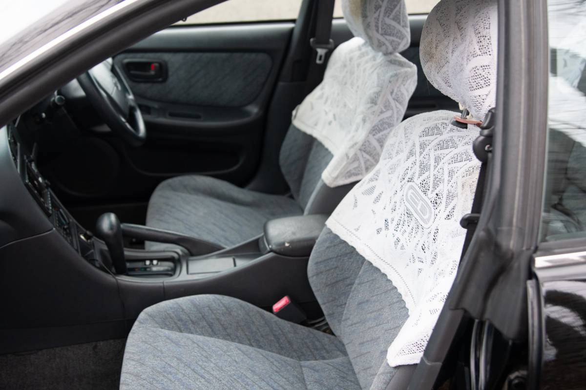 Toyota-carina-1996-3