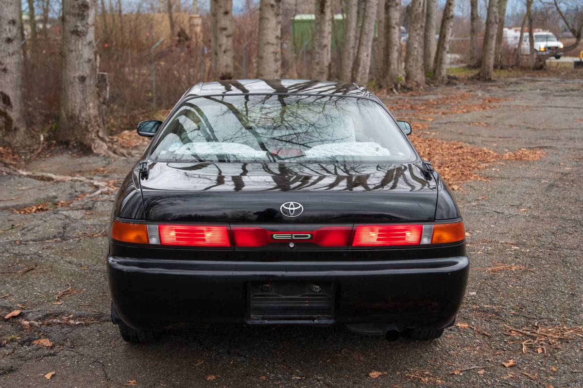 Toyota-carina-1996-6