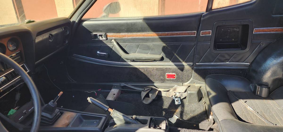 Toyota-celica-gt-1977-7