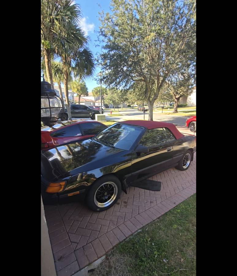 Toyota-celica-gt-1988-black-2