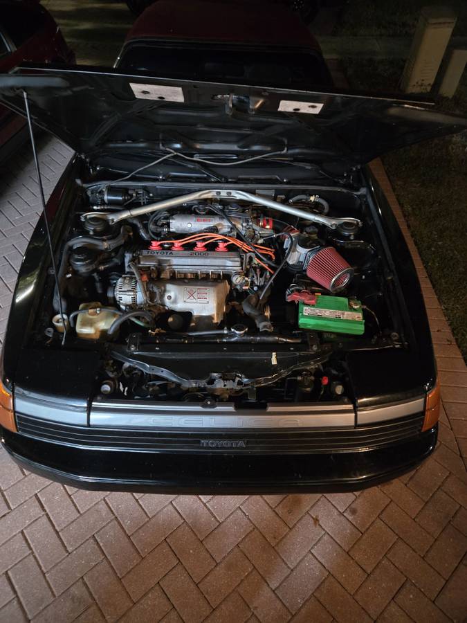 Toyota-celica-gt-1988-black-4