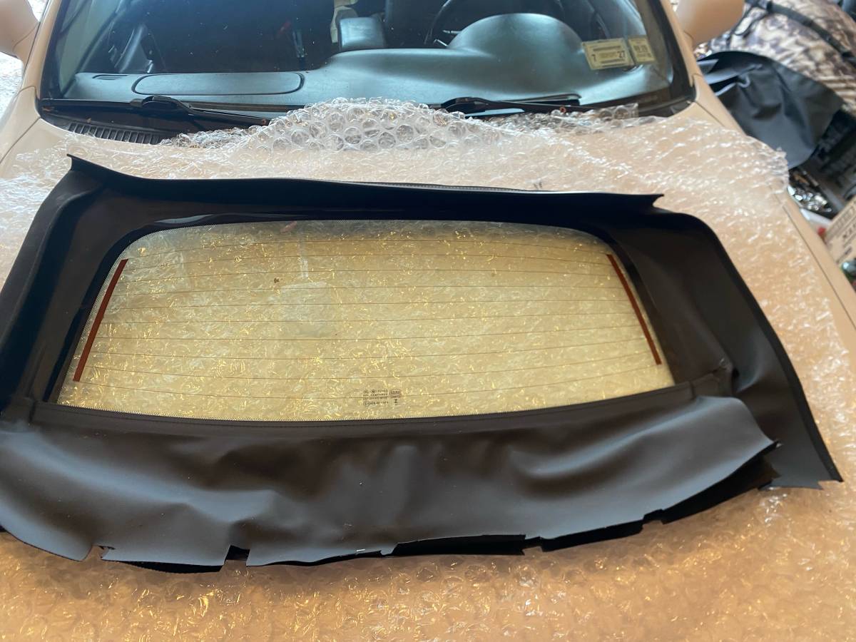 Toyota-celica-gt-convertible-1996-white-10