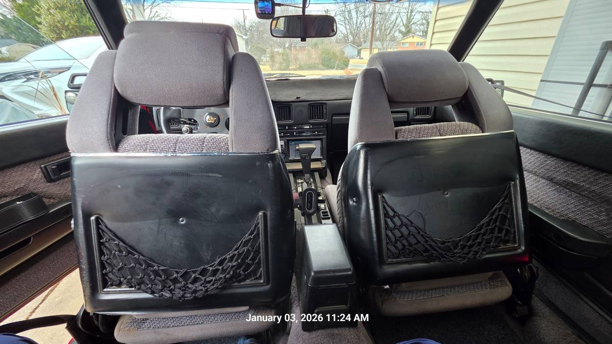 Toyota-celica-gt-s-1985-red-10