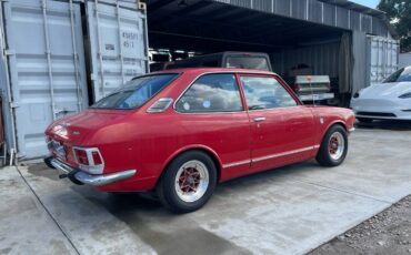 Toyota-corolla-1972-1