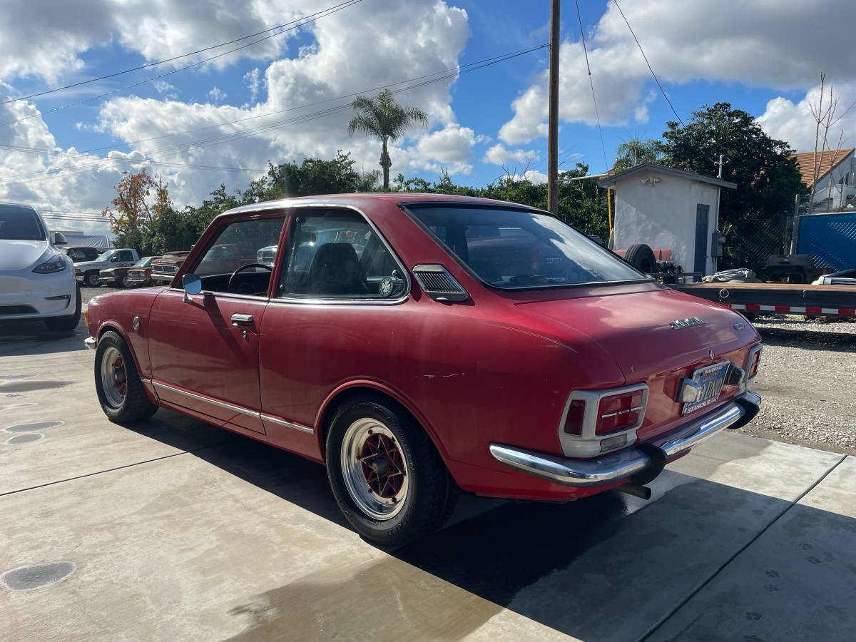 Toyota-corolla-1972-2
