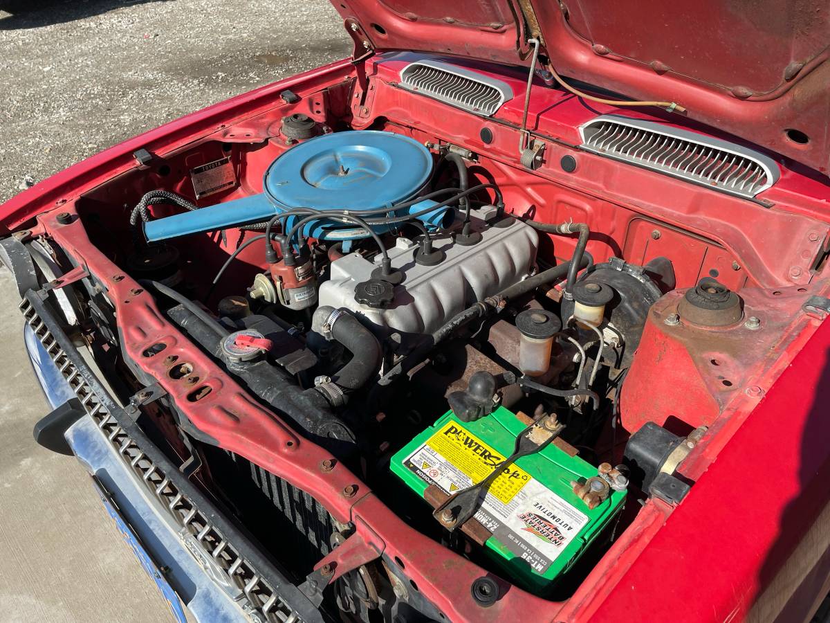 Toyota-corolla-1972-4