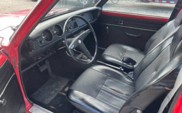 Toyota-corolla-1972-5